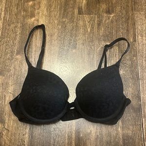 Victoria Secret Push Up Bra